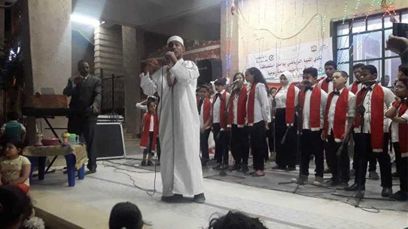 أغانٍ وأنشودات دينية