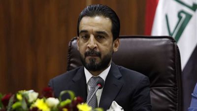 رئيس البرلمان العراقي يجتمع مع عدد من النواب لتشكيل تحالف جديد