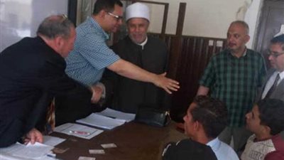 نائب رئيس جامعة الأزهر يتفقد امتحانات 