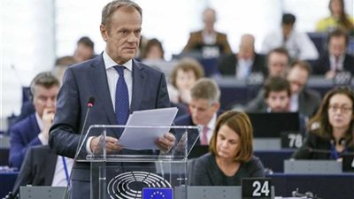 بريطانيا: نايجل فراج ينفي تأييده بوريس جونسون في مسعاه لقيادة حزب المحافظين