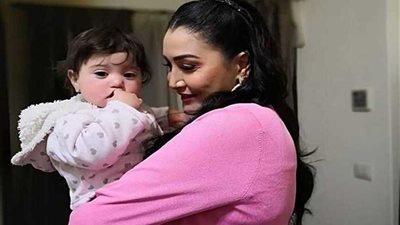 غادة عبدالرازق تبيع طفلة بمليون جنيه في حدوتة مُرّة