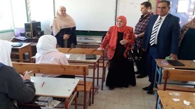 إجراء امتحان الصف الأول الثانوي ورقيًا بشمال سيناء