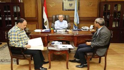 محافظ كفر الشيخ وعضو النواب يبحثان مشاكل المواطنين
