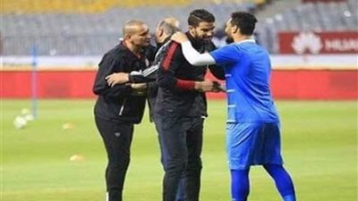 إكرامي يساند صلاح قبل النهائي