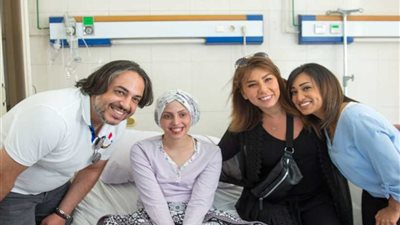 بالصور.. مروان قدري ويارا الجندي مذيعا 