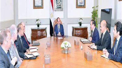 السيسى يوجه بتذليل كافة العقبات أمام 