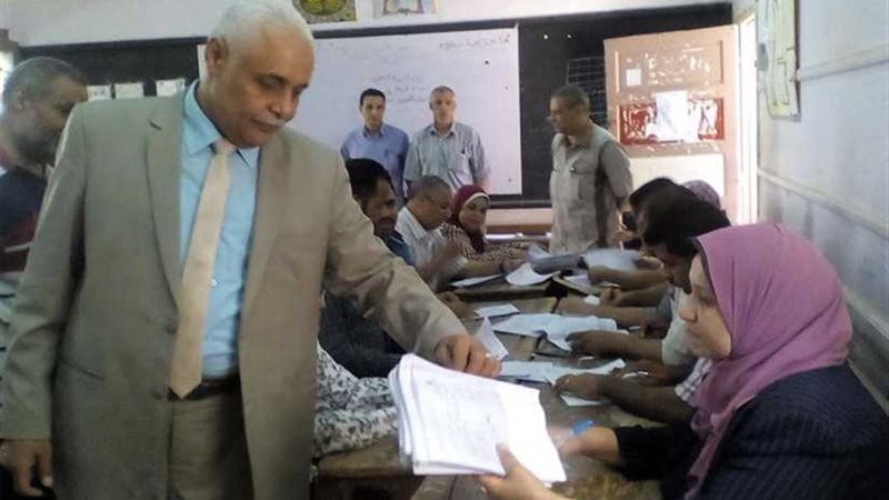 بدء أعمال تصحيح أوراق