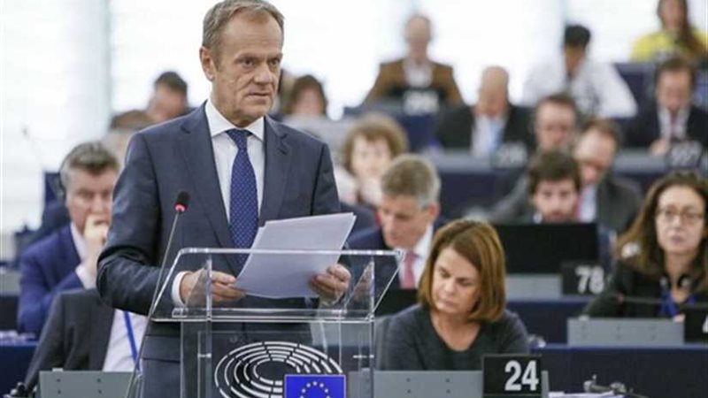 بريطانيا: نايجل فراج