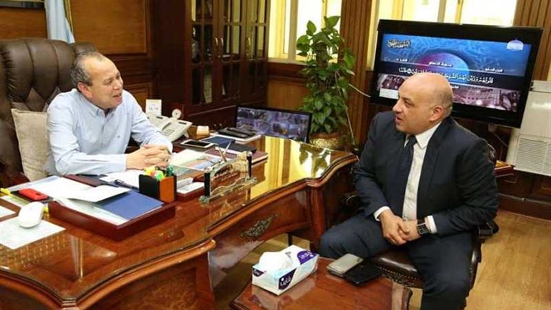 ٥٧ سيارة متنقلة لدعم