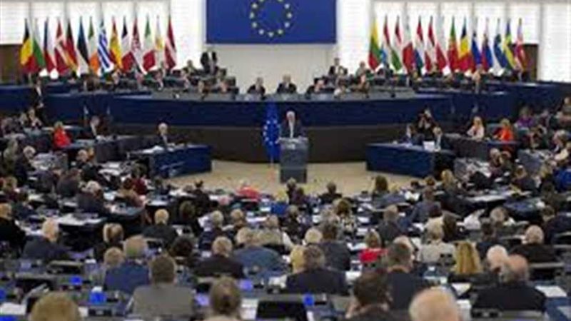 15 ألف نمساوي يتظاهرون