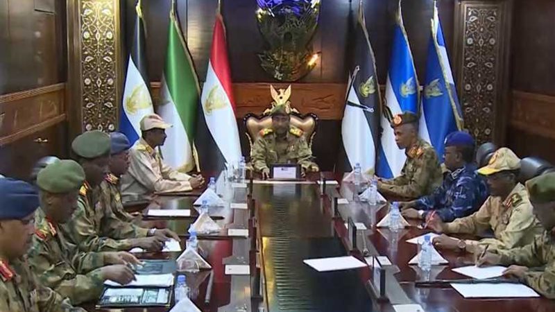 استئناف الحوار بين