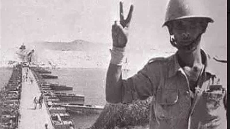 صاحب علامة نصر أكتوبر