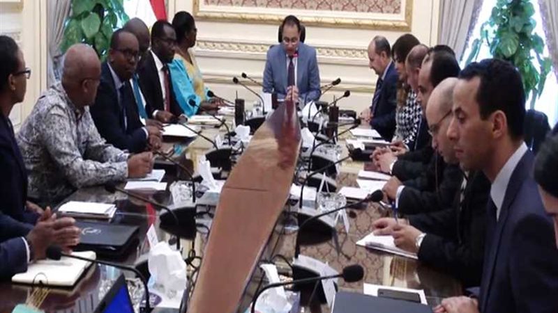 رئيس الوزراء يستقبل