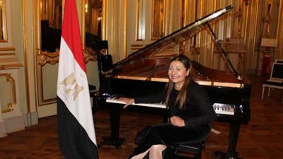 الجمعة ..مشيرة عيسي ومواهب واعدة على المسرح الكبير