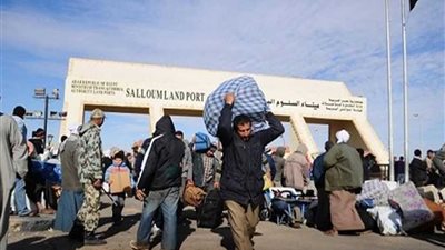 إحباط محاولة تسلل 17 شخصًا إلى ليبيا عبر دروب السلوم