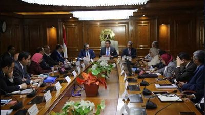 وزير التعليم العالى يترأس اجتماع مجلس المراكز والمعاهد والهيئات البحثية