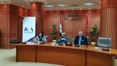 المعهد القومي للإدارة يعقد ندوة توعوية حول 