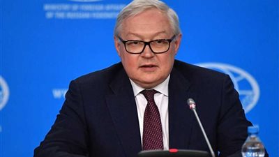 دبلوماسي روسي: موسكو ستواجه محاولات الانقلاب في فنزويلا