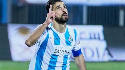 عبد الله السعيد يقود بيراميدز أمام النجوم