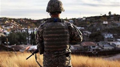 السلطات الأمريكية تغلق أحد المعابر الحدودية الهامة مع المكسيك لاعتبارات صحية