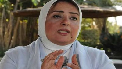 مايسة شوقي تحذر من مخاطر التعرض للإجهاد الحراري وضربات الشمس