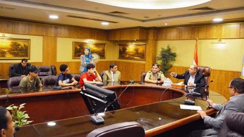 محافظ الغربية يتابع