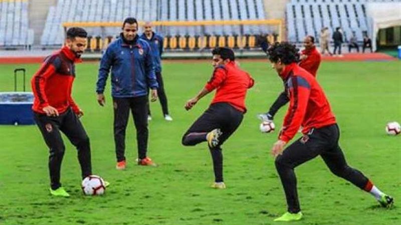 الغائبون عن الأهلي