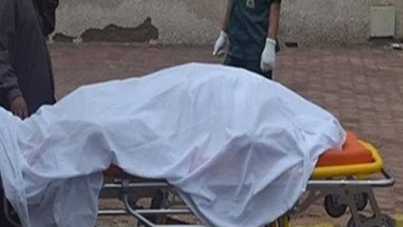 مقتل نجار على يد