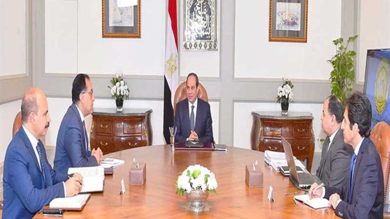 السيسي يستعرض مكافحة