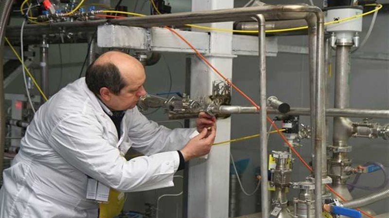 إيران ترفع مستوى