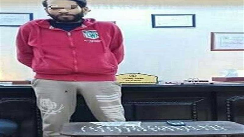 ضبط عاطل بحوزته 52