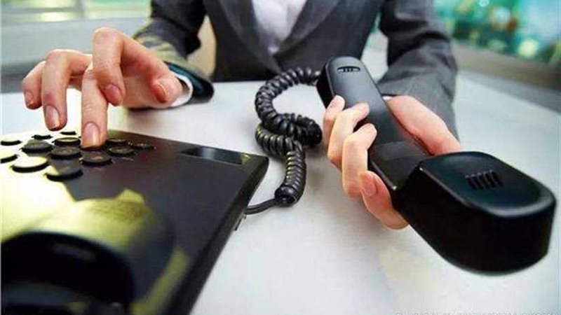 الاتصالات تنفي إلغاء