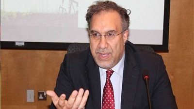 وزير الكهرباء العراقي: نرحب بالشركات الروسية لتطوير قطاع الطاقة