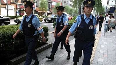 شرطة طوكيو تعزز تواجدها الأمني استعدادا لزيارة الرئيس الأمريكي