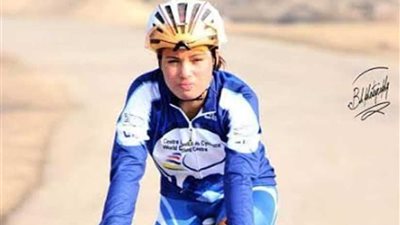 نجمة الدراجات: هفطر مع الأسرة سمك مشوي ورز مع السلطة والحلو قطايف