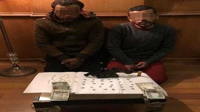 ضبط عاطلين بحوزتهما