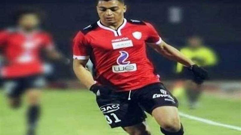 مهاجم الجيش يؤازر