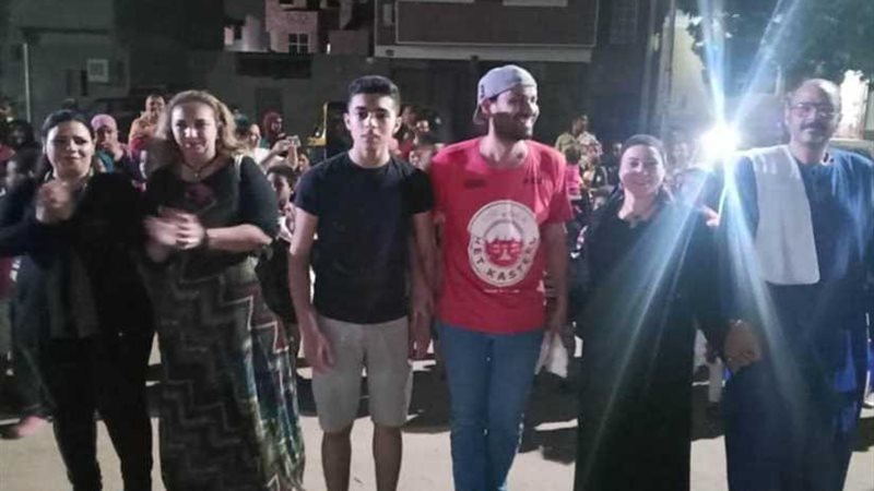 التضامن: 20 عرضًا