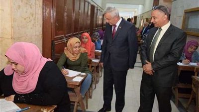 بأمر رئيس الجامعة.. الهواتف ممنوعة باقتصاد منزلي المنوفية