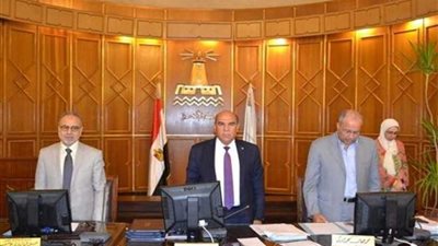 جامعة الإسكندرية تكرم الفريق المسئول عن إعداد دليل النشر العلمي والتصنيفات العالمية
