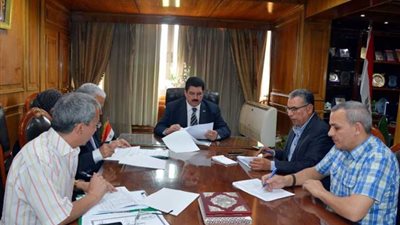 القليوبية تناقش مراحل الانتهاء من الخطة الاستثمارية للعام المالي