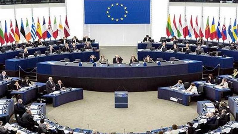 مؤشرات على تقدم اليمين