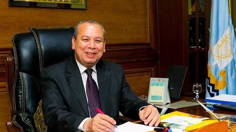 محافظ كفرالشيخ: 3