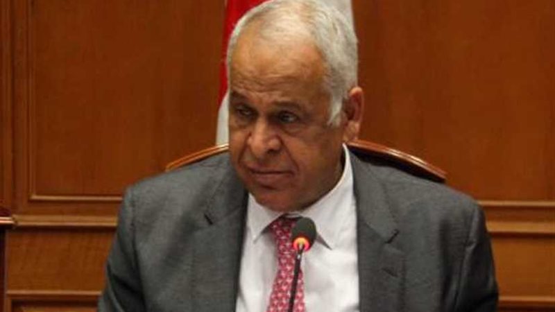 عامر: قرارات جامعة