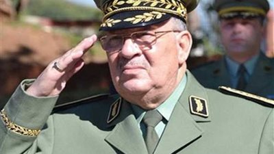 صالح .. رئيس الأركان يهاجم 