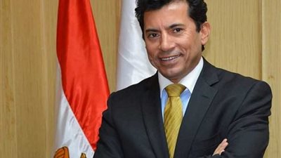 وزير الشباب والرياضة يوجه ببث مباريات «الأمم الإفريقية» مجانًا في مراكز الشباب