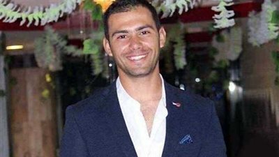 والد الشهيد أحمد حافظ يطالب بحضور محاكمة الإرهابي 