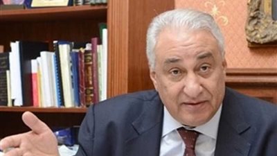 نقيب المحامين يكلف بصرف المعاشات قبل عيد الفطر