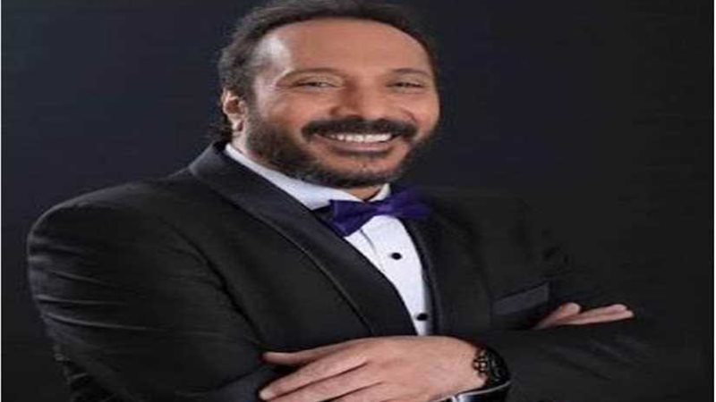 علي الحجار يعلن وقف