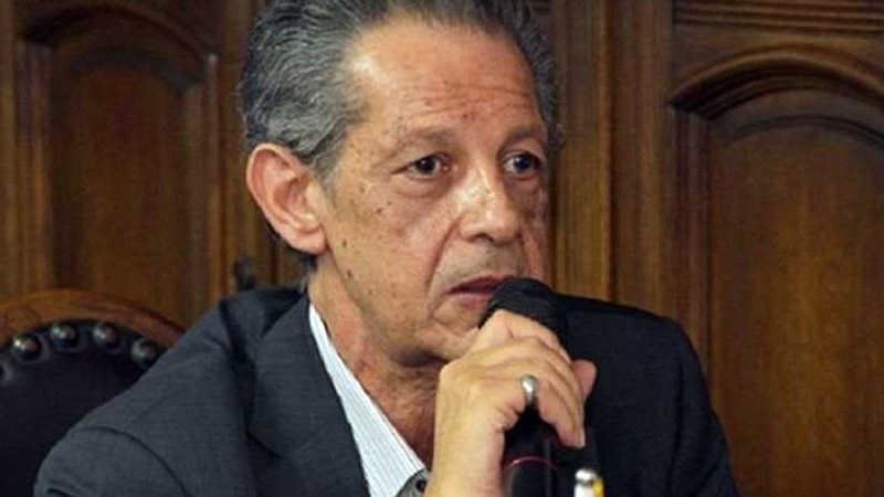 فؤاد بدراوي: مصر